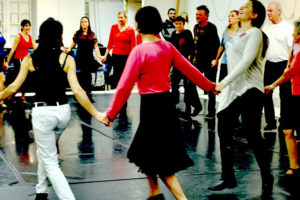 Atelier danse des Balkans Ocac Cenon
